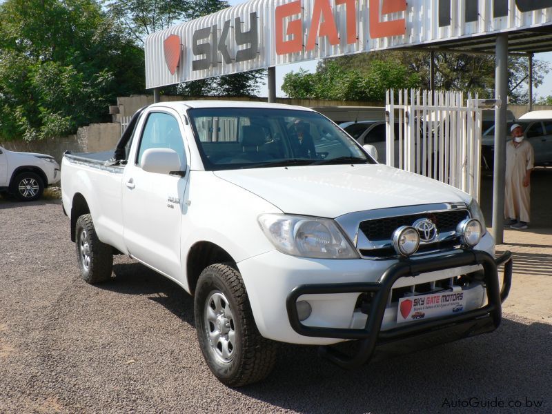 Used Toyota Hilux D4D | 2005 Hilux D4D for sale | Mogoditshane Toyota