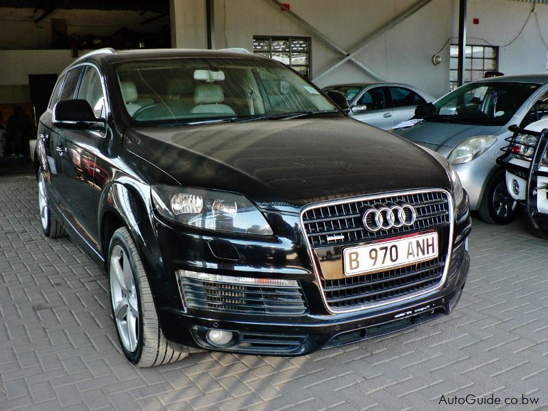 Ауди q7 sline