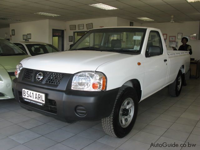 Nissan np300 2010