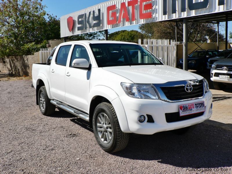 Used Toyota Hilux Dakar | 2014 Hilux Dakar for sale | Mogoditshane ...