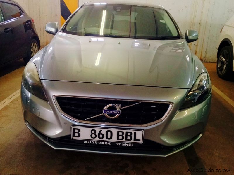 Used Volvo V40 | 2015 V40 for sale | Gaborone Volvo V40 sales | Volvo ...