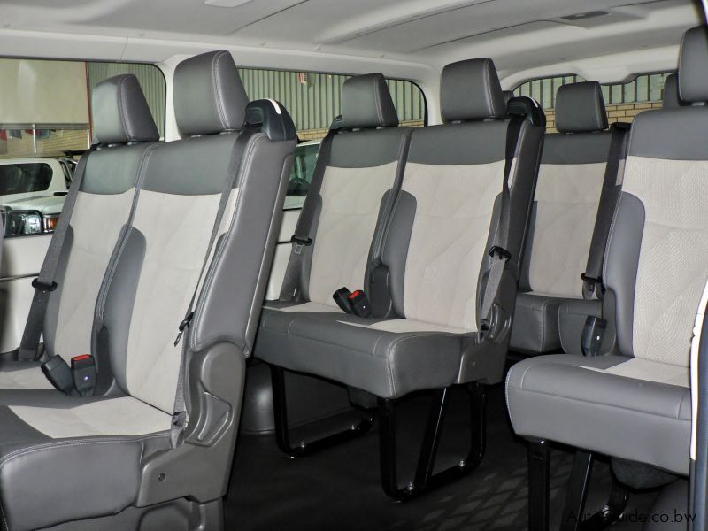 toyota quantum 11 seater for sale