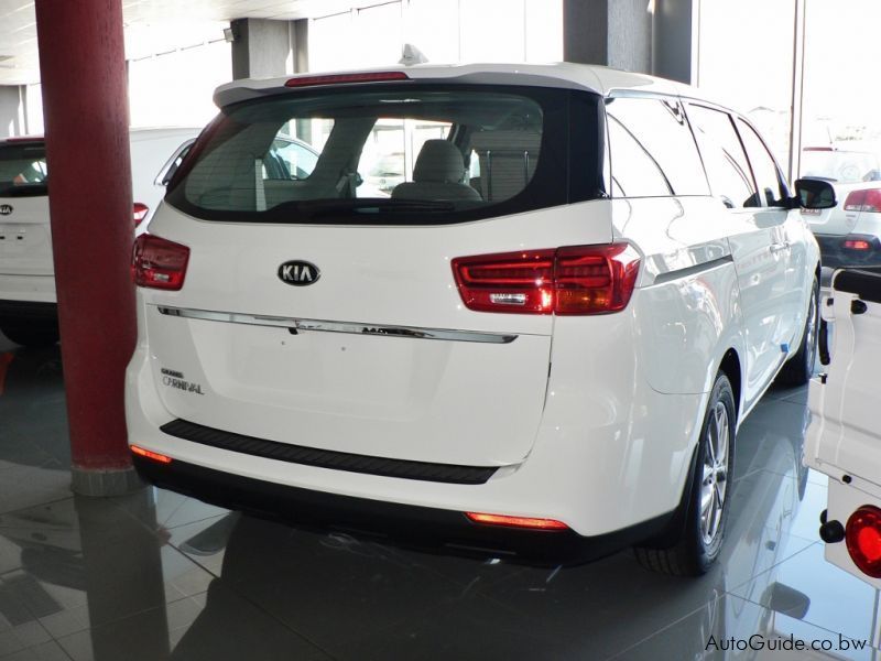 New Kia Grand Carnival 7 Seater 