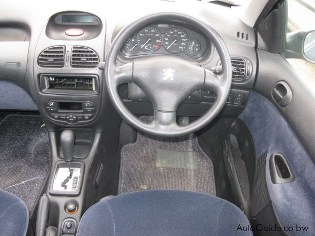 Peugeot 206 '1998–pr.