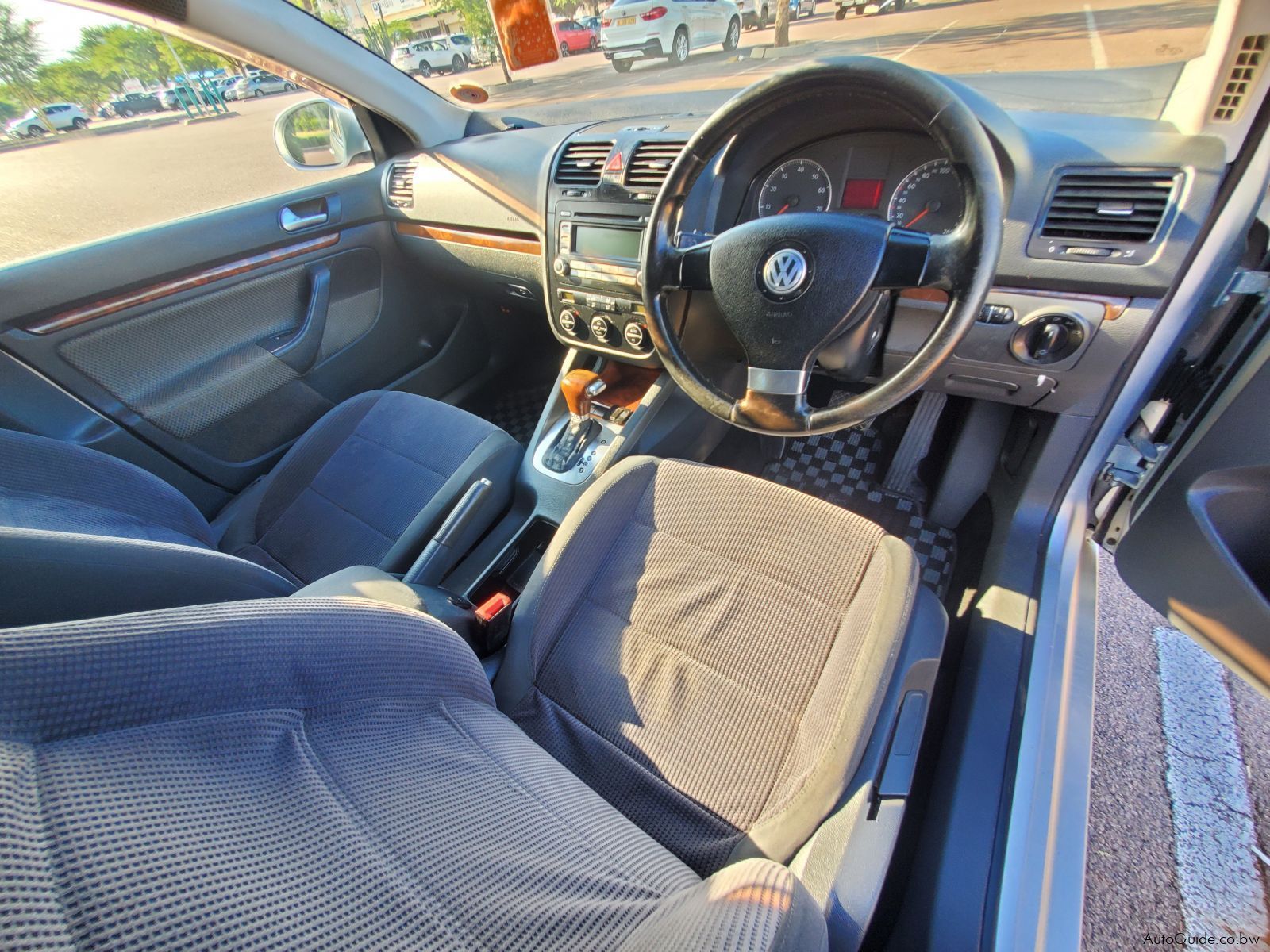 Volkswagen Jetta 1.4i Tsi in Botswana