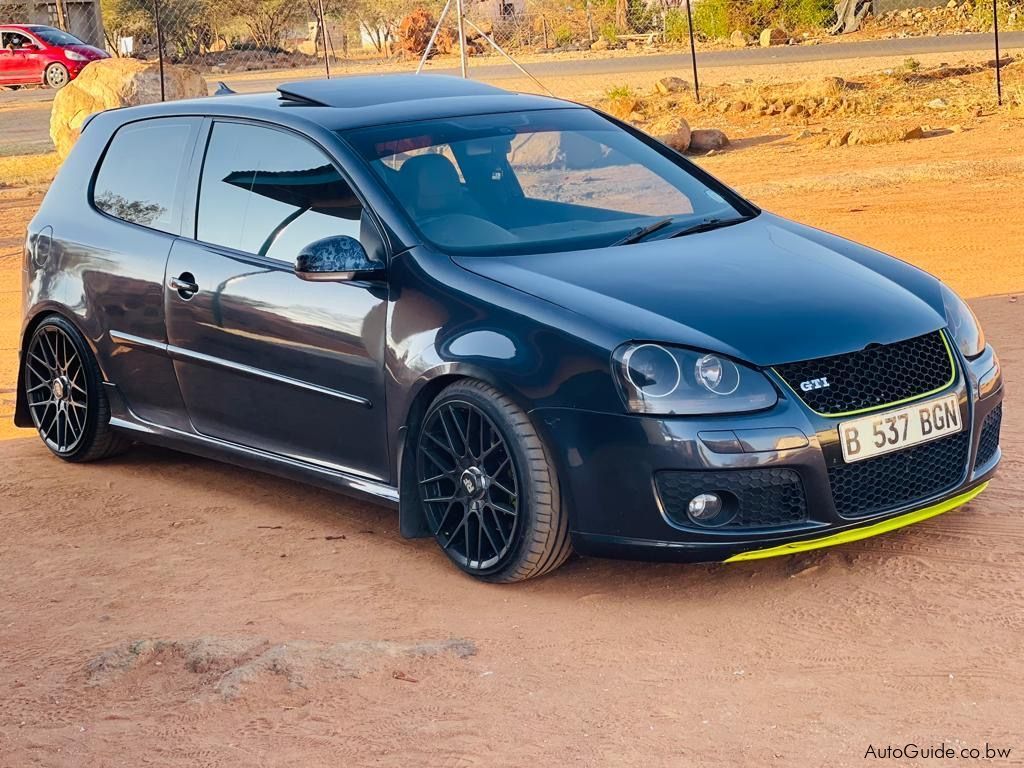 Volkswagen Golf 5 GTI in Botswana