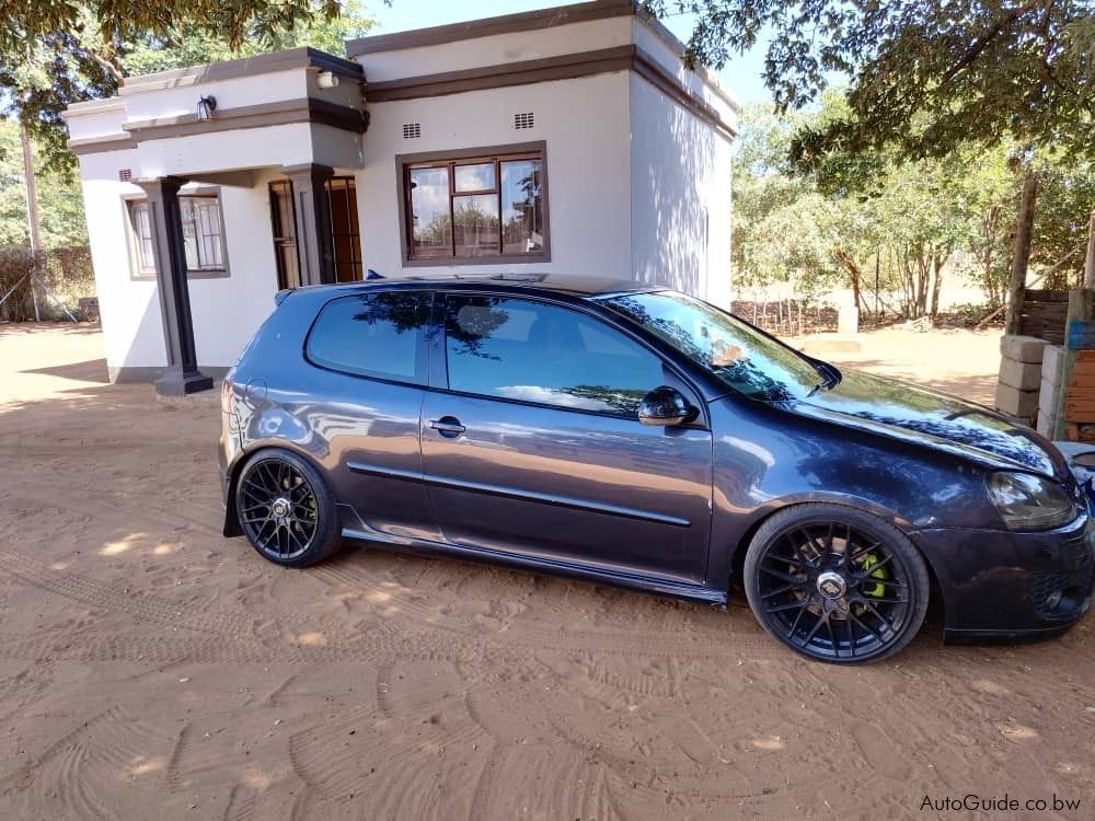 Volkswagen Golf 5 GTI in Botswana