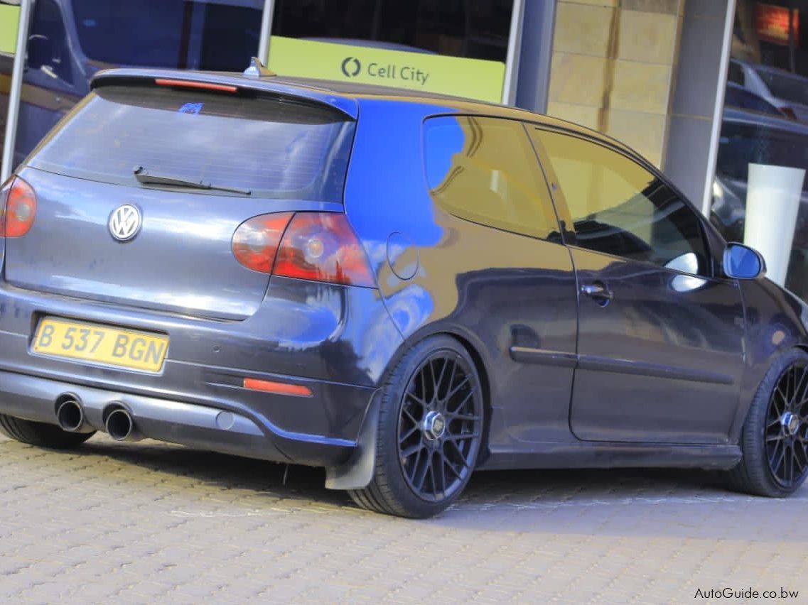 Volkswagen Golf 5 GTI in Botswana