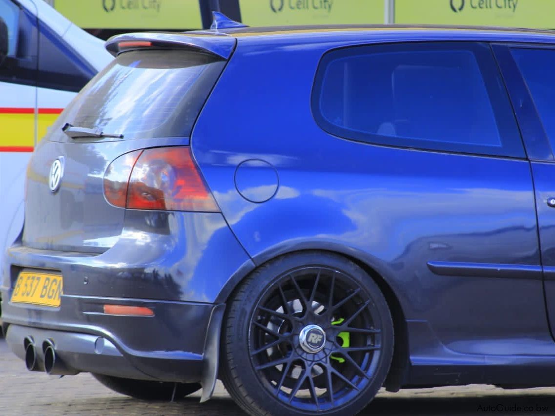 Volkswagen Golf 5 GTI in Botswana