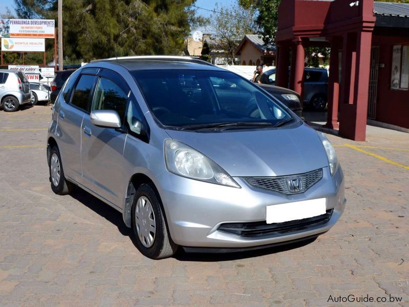 Used Honda Fit 