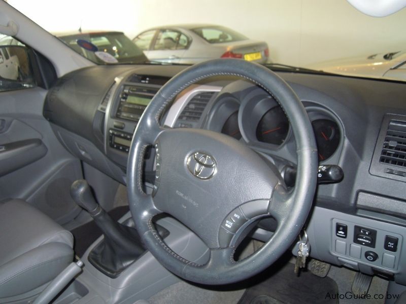 Used Toyota Hilux Legend 40 | 2010 Hilux Legend 40 for sale | Gaborone ...