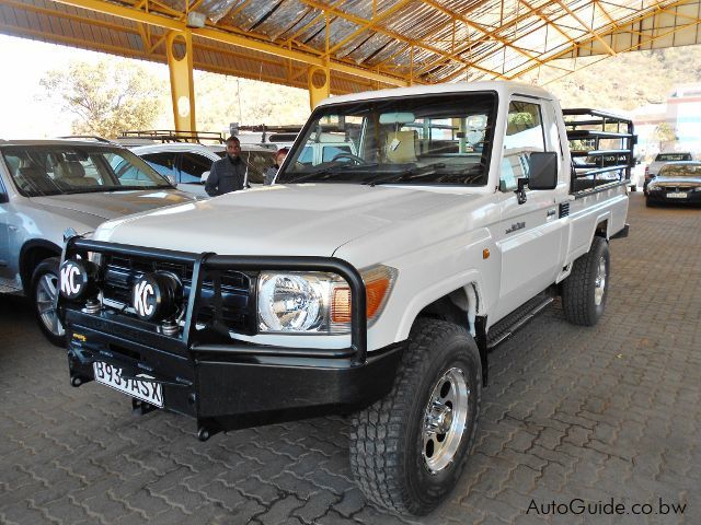 Used Toyota Land Cruiser 