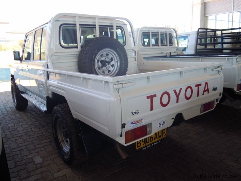 Used Toyota Land Cruiser 4.0 V6 | 2013 Land Cruiser 4.0 V6 for sale ...