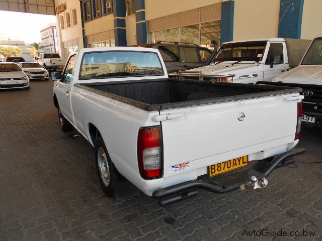 nissan np200 hardbody