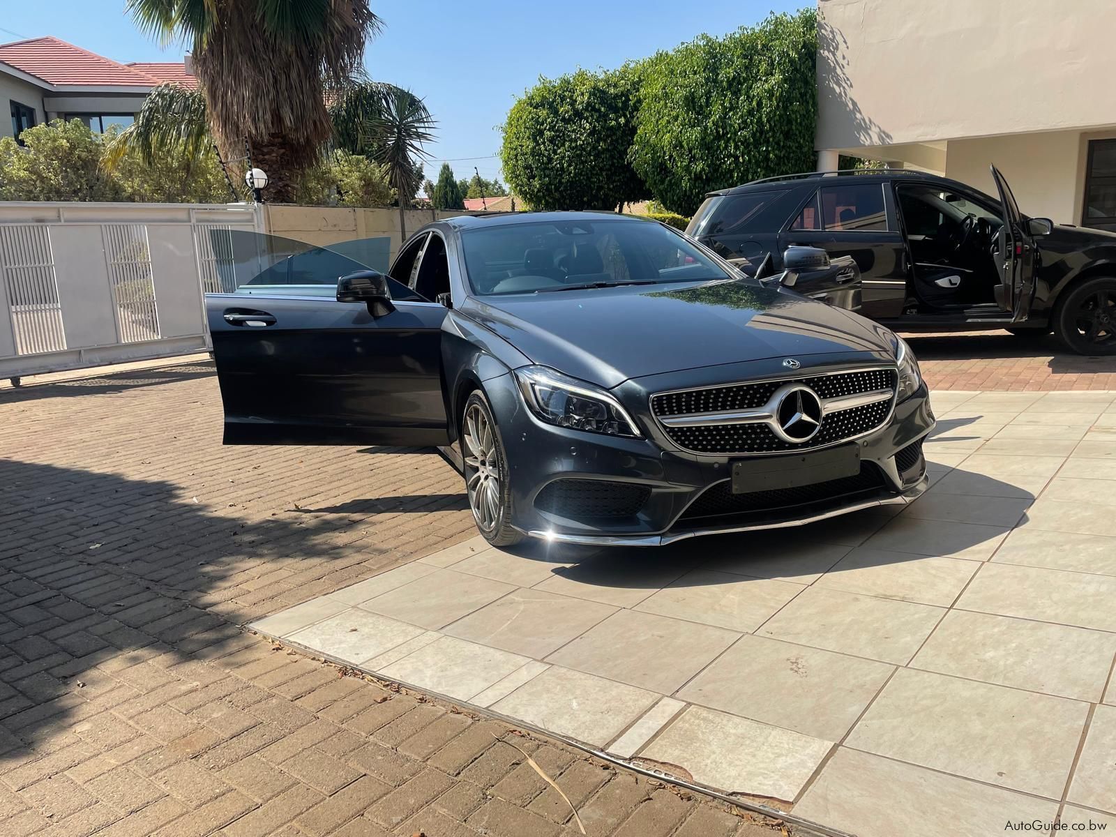 Mercedes-Benz CLS 220d in Botswana