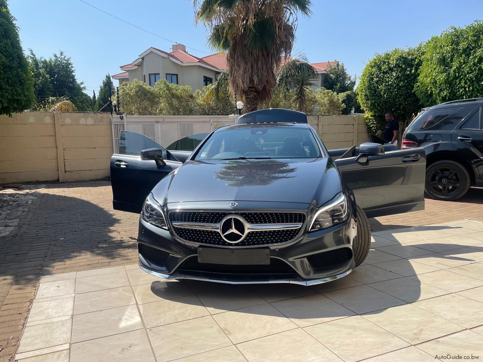 Mercedes-Benz CLS 220d in Botswana