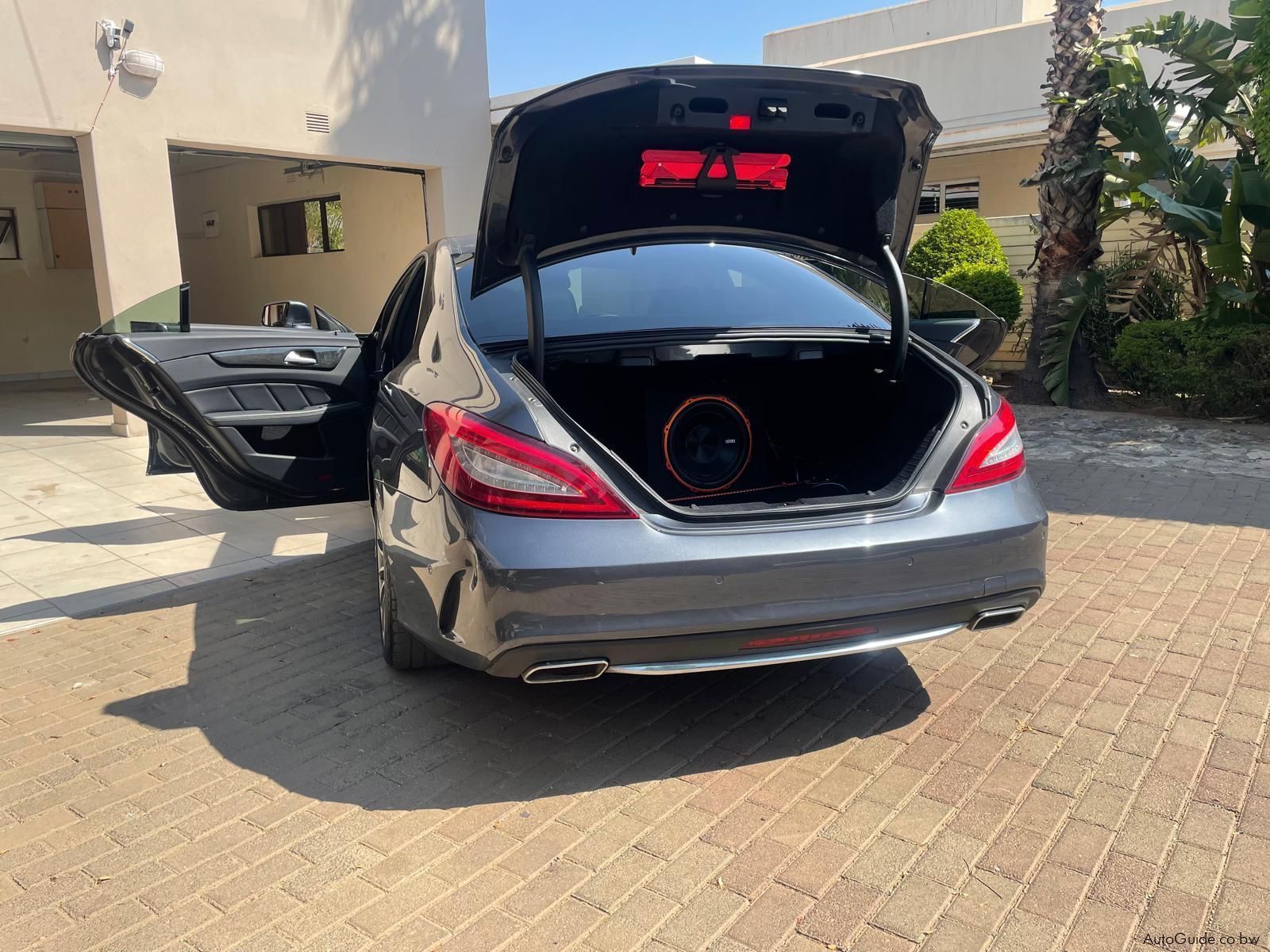 Mercedes-Benz CLS 220d in Botswana