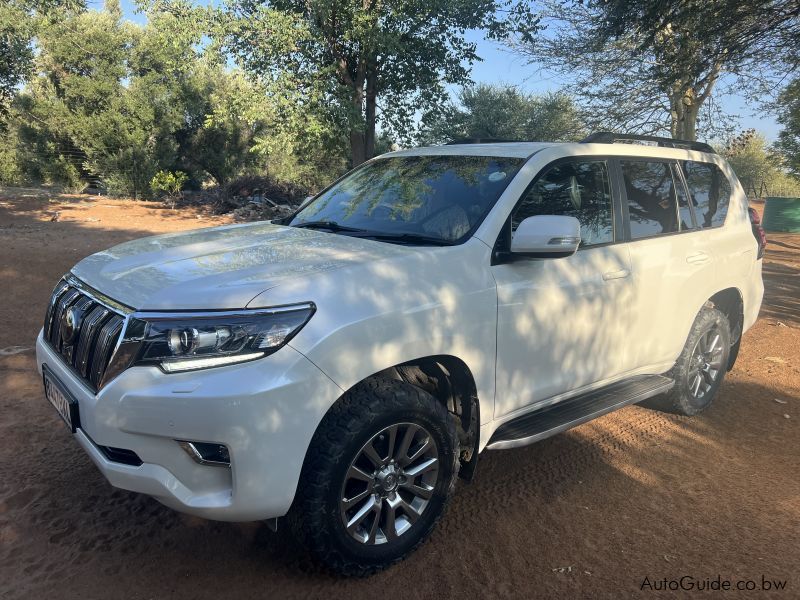 Toyota Prado VX L in Botswana