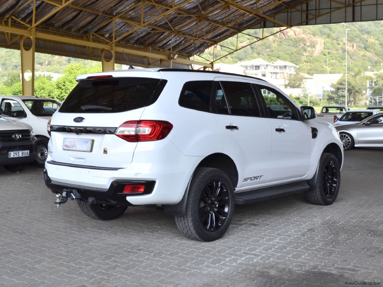 Ford Everest Sport in Botswana