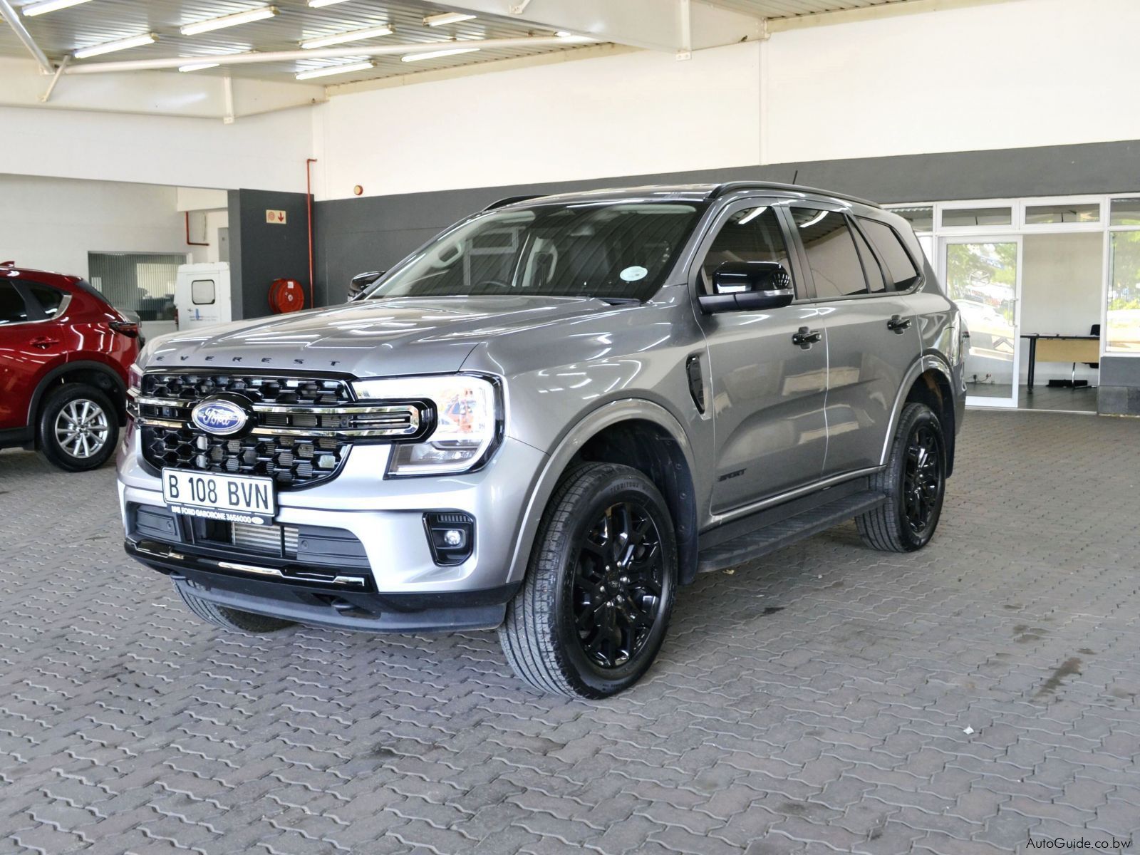 Ford Everest Sport Bi-Turbo in Botswana