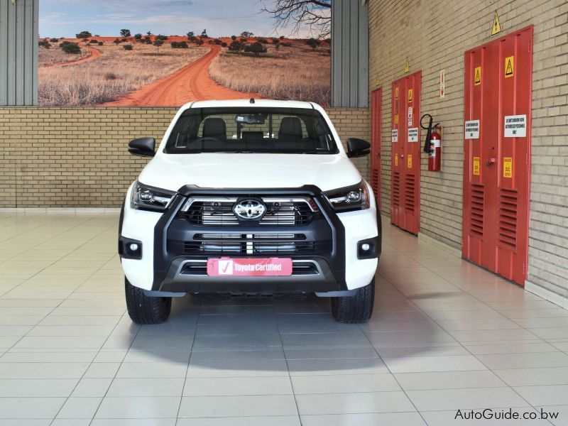 Used Toyota Hilux Legend - 4x2 - A/T | 2024 Hilux Legend - 4x2 - A/T ...